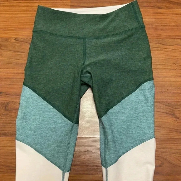 Outdoor Voices 7/8 Spring Hunter/Slate Ballet leggings, size small - Picture 6 of 10